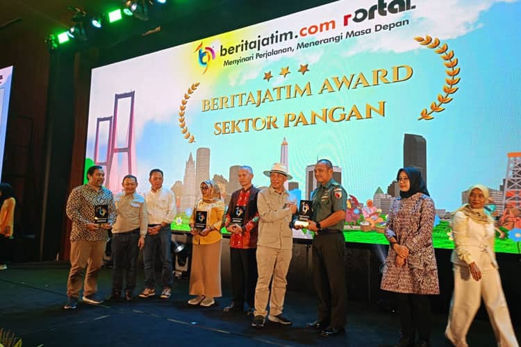 Pangdam Rudy Saladin Diganjar Penghargaan atas Kontribusi di Sektor Pangan