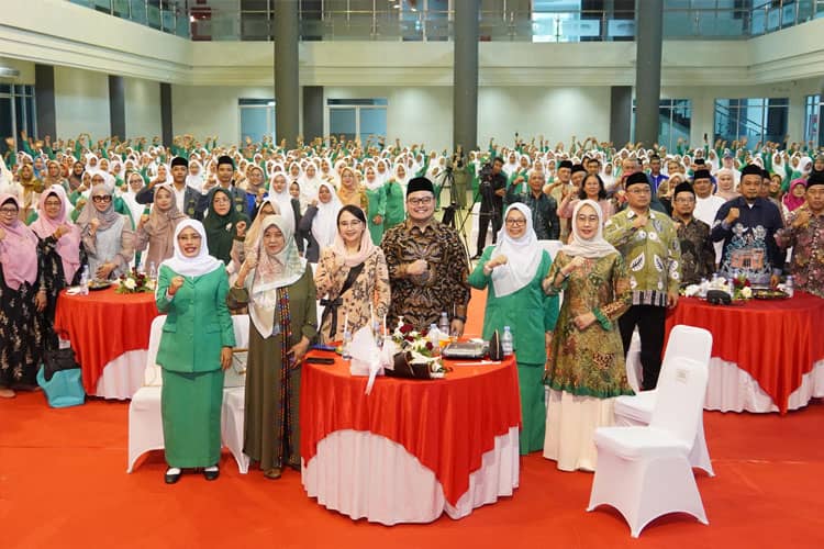 Bupati Kediri Gandeng Fatayat NU Bangun Kualitas Hidup Keluarga