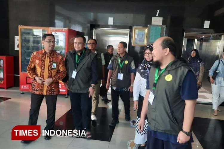 Panitia Pusat SNPMB Respon Positif Hasil Kunjungan Monev Pelaksanaan UTBK 2025 di UNJ