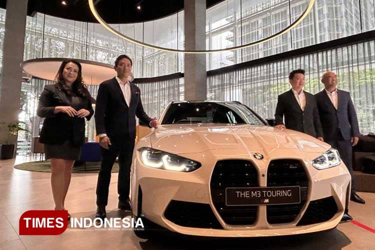 BMW Indonesia dan Astra Resmikan Diler BMW M Pertama di Jatim Berkonsep Retail