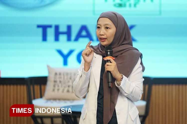 Program GEBRAK, dr. Zata Dini Spesialis Paru RSU Wajak Husada Malang Edukasi Bahaya Rokok