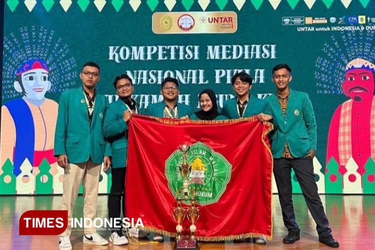 Delegasi Fakultas Hukum Unisma Raih Juara Ketiga Kompetisi Mediasi Nasional Piala Mahkamah Agung