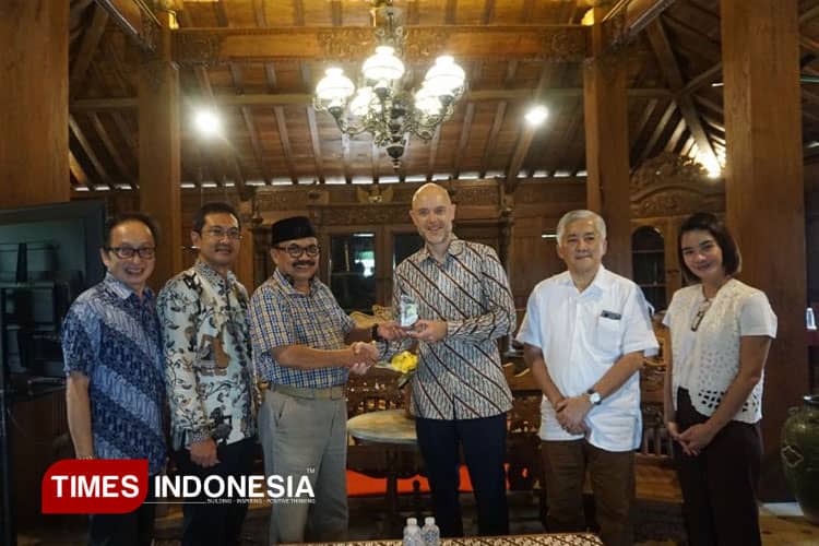 Konsulat Jenderal Amerika Serikat di Surabaya Mengunjungi KEK Singhasari
