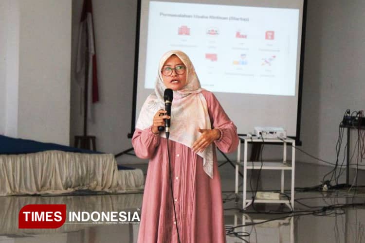 Seminar Kompetensi Kewirausahaan P2K2 UWG Malang Bersama Konsultan UMKM Jawa Timur