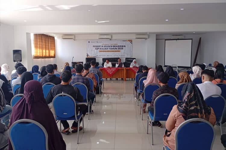 Wawancara Khusus Seleksi Tahap Kedua Beasiswa Unggulan UWG Malang