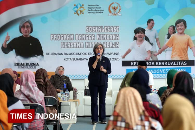 Program Strategis, BKKBN dan Anggota Komisi IX DPR RI Sosialisasi Bangga Kencana di Surabaya