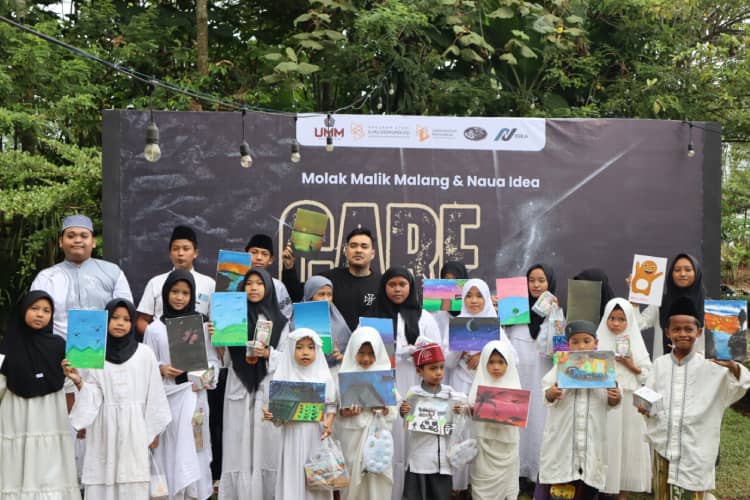 Komunitas Motor Malang Tebar Inspirasi Lewat Seni untuk Anak Panti