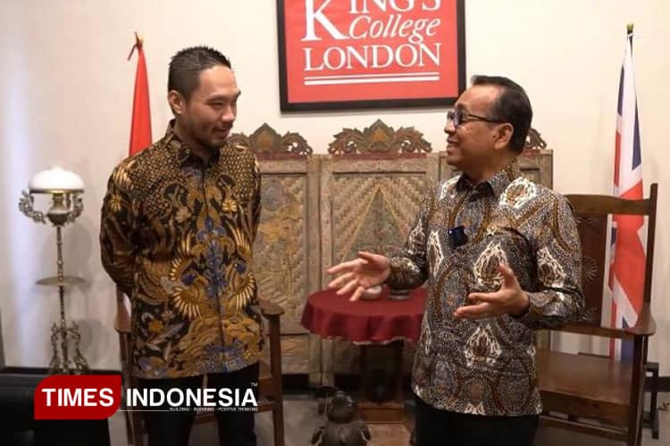Menko PMK berkunjung ke Kampus King's College London di KEK Singhasari