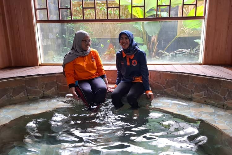 Lebih Privasi dan Nyaman, Pemandian Air Panas Cangar Hadirkan Layanan VIP ala Jacuzzi