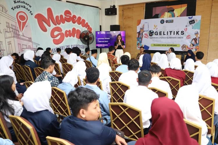 Siswa-Siswi Yogyakarta Antusias Ikuti Cyber Safe Kids