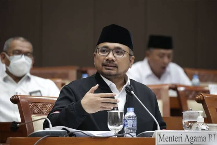 Yaqut Cholil Qoumas Siap Patuh Proses Hukum Usai KPK Larang ke Luar Negeri