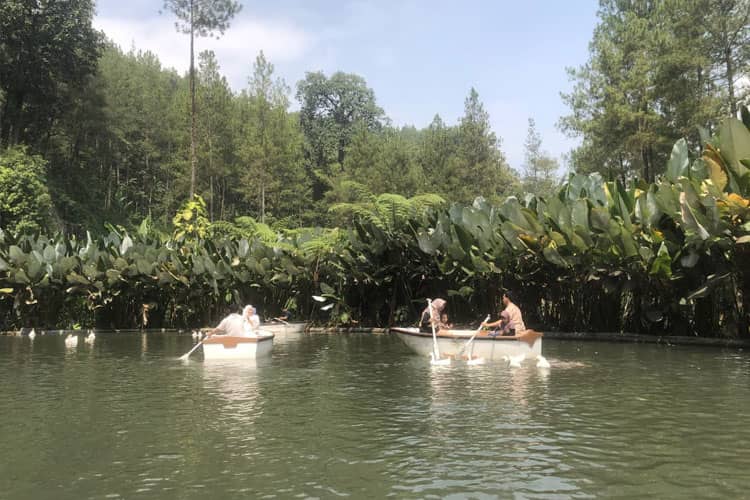Taman Kemesraan Malang, Ikon Wisata Alam Pujon Bernuansa Cinta Abadi