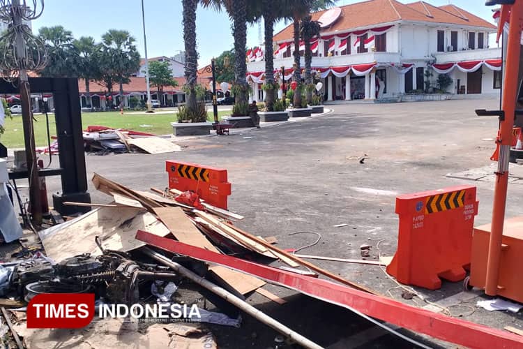 Melihat Kondisi Gedung Grahadi Surabaya Pasca Demo 29 Desember