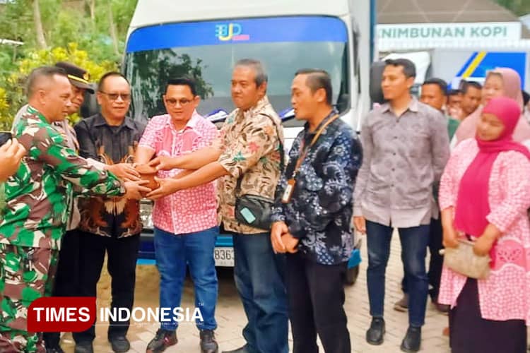 Didukung Export Center Surabaya, KDMP Sidomulyo Ukir Sejarah untuk Jember