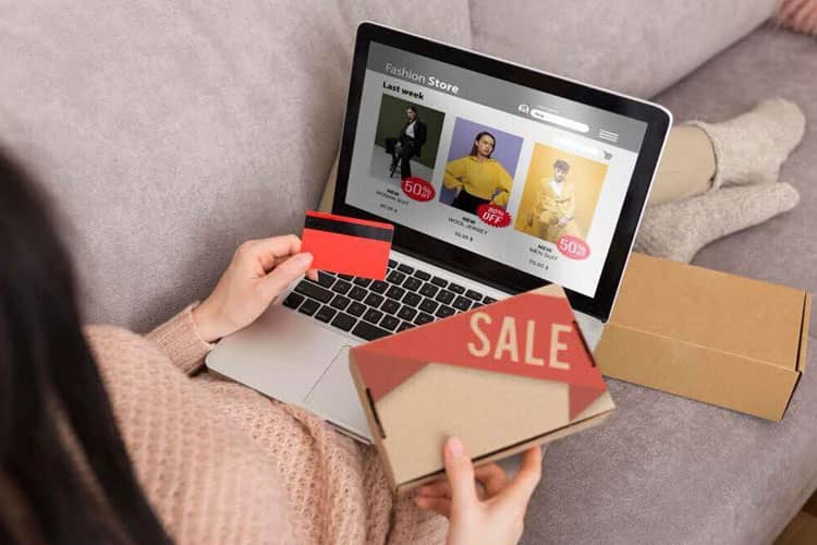 Menguntungkan! Begini Tips Mengumpulkan Poin Rewards Kartu Kredit