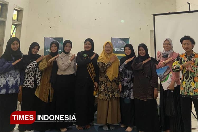 Perpustakaan UNISMA Gelar Kegiatan Literasi di MA Bahrul Ulum Tajinan