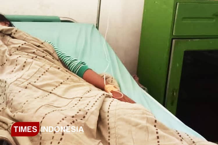 Diduga Keracunan MBG, Siswa SMKN Ngadirojo Pacitan Dilarikan ke Puskesmas