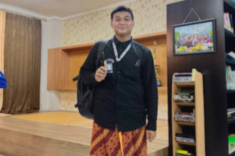Mahasiswa UIN Malang Sabet Gelar Best Speaker di Debat Bahasa Arab Internasional