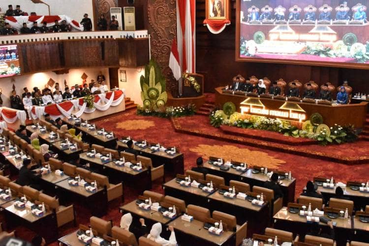 Kadisops Lanud Abd Saleh Malang Hadir di Rapat Paripurna Istimewa HUT ke-80 Jatim