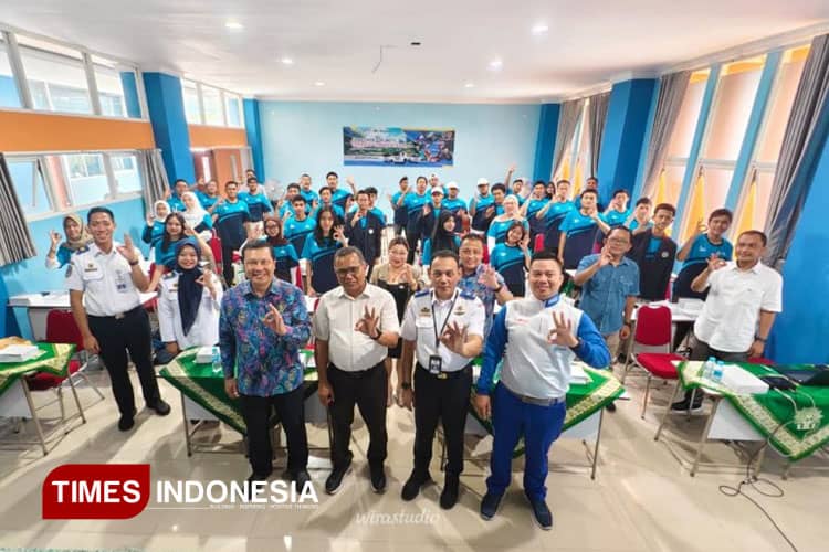 Kemenhub dan Industri Otomotif Percayakan Program Safety Riding di SMK Muhammadiyah 1 Kepanjen