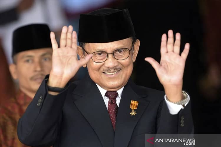 Mensos: BJ Habibie Mulai Diusulkan untuk Gelar Pahlawan Nasional