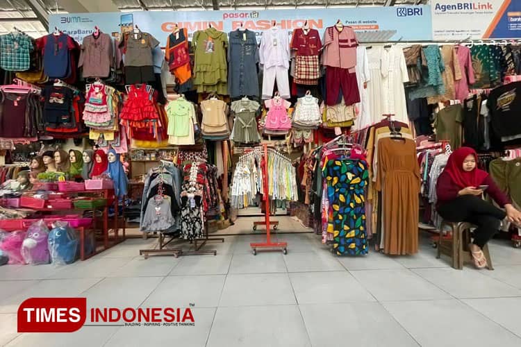 Ekonomi Sulit Retribusi Melejit, Pedagang Pasar di Banyuwangi Menjerit