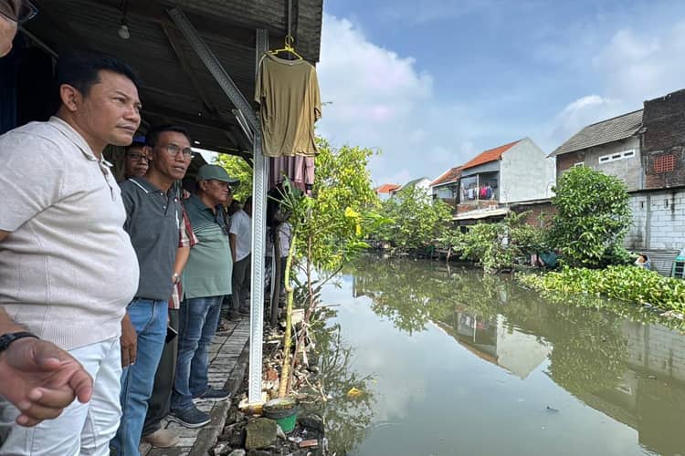 Drainase Tersumbat dan Bangunan Liar Jadi Pemicu Banjir Sidoarjo Tak Kunjung Surut