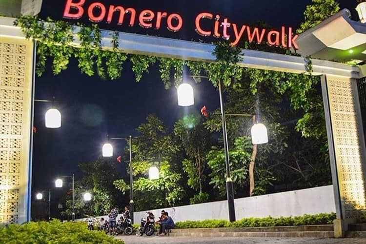 Tata Kota, Ratusan PKL Cianjur Dipindahkan ke Pasar Induk Samping Terminal Pasirhayam