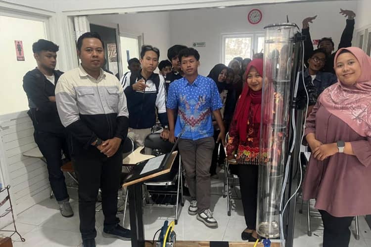 UNIPMA Madiun Raih Hibah Kemendiktisaintek melalui Program Karya Inovasi Laboran 2025
