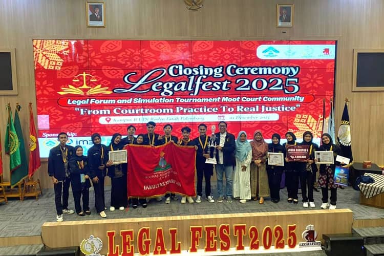 Delegasi UIN KHAS Jember Sabet Predikat Tim Favorit di Lomba Peradilan Semu Nasional 2025