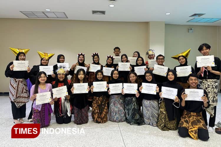 Mahasiswa KSM-R UNISMA jadi Bagian dari Kemeriahan Kelulusan Mahasiswa Prince of Songkhla University