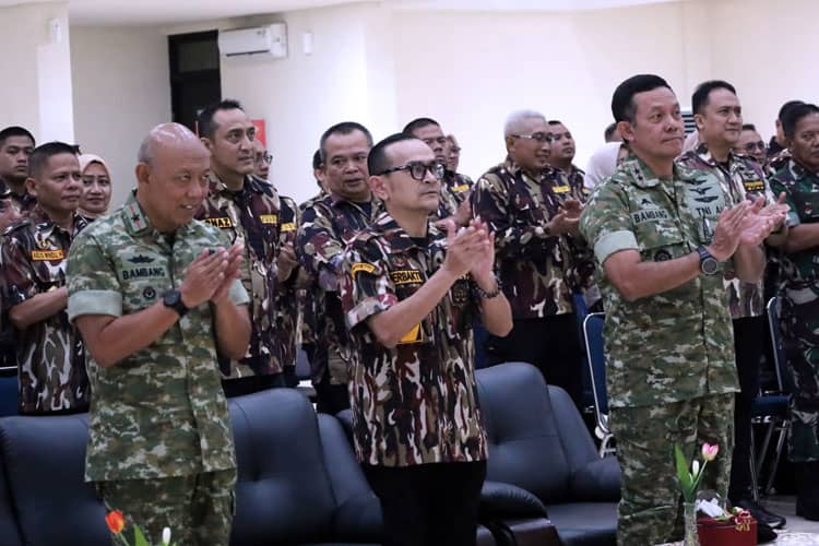 Tutup Tarkorna XV, Dankodiklat TNI Kukuhkan Kader GM FKPPI sebagai Angkatan Trimatra XV