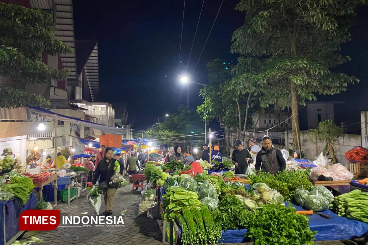Harga Sayur di Pasar Among Tani Kota Batu Naik Perlahan Jelang Imlek dan Ramadan