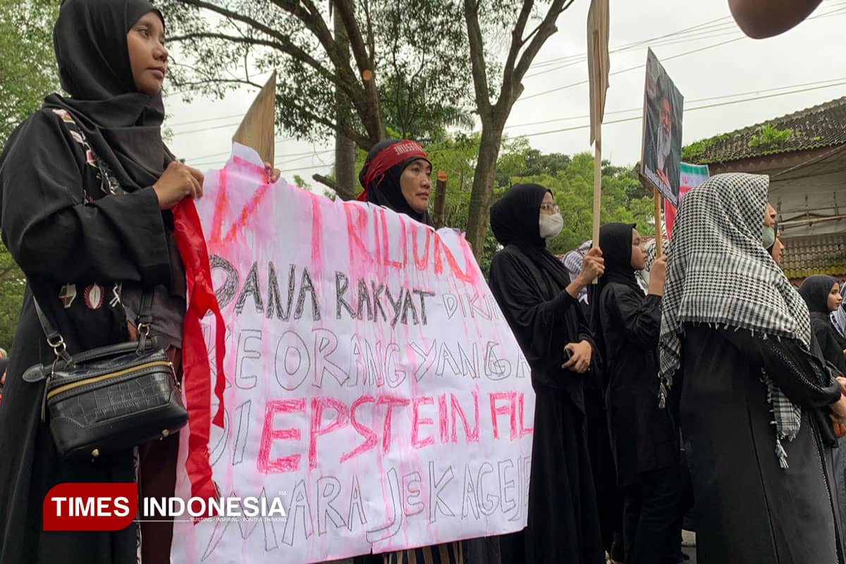 Puluhan Massa di Bondowoso Demo Minta Pemerintah Tinjau Ulang Indonesia Gabung BoP