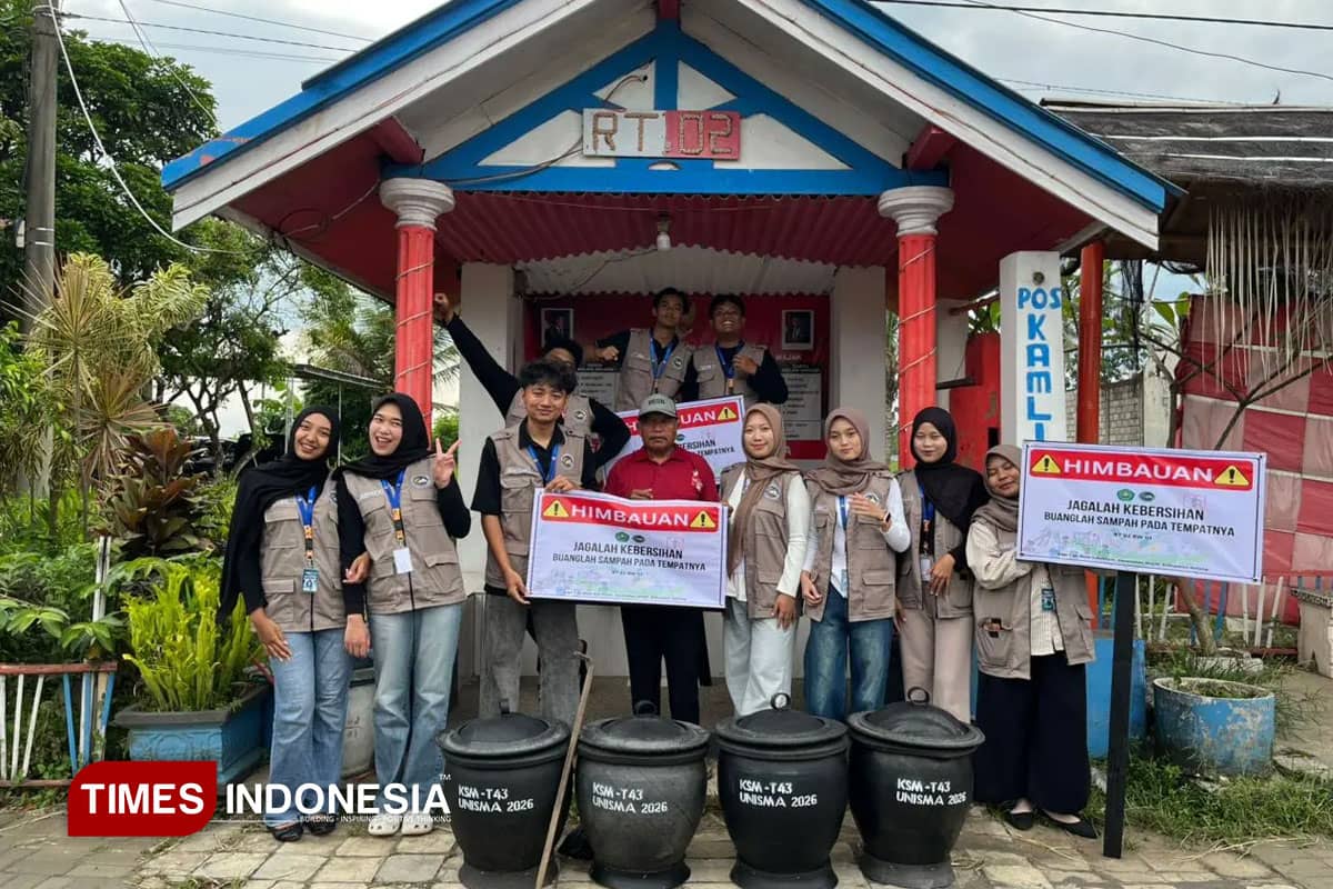 Kampanye Kebersihan di Dusun Krajan: Mahasiswa UNISMA dan Warga Bersatu Lawan Sampah