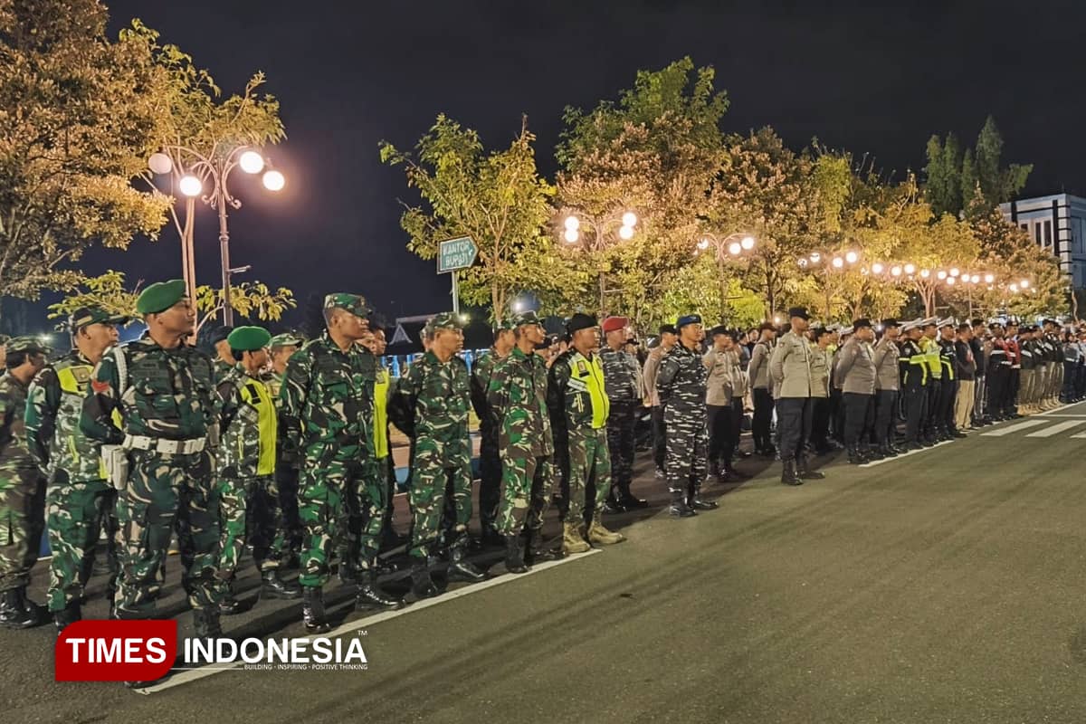 Cegah Bentrok, Personil Gabungan Siaga Amankan Rontek Gugah Sahur Pacitan
