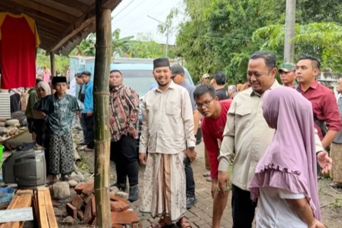 94 KK Terdampak Banjir di Besuk Terima Bantuan Pangan, Pemkab Probolinggo Lakukan Pendataan Kerusakan