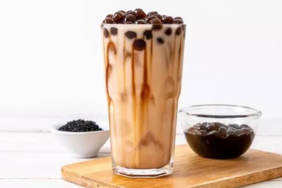 Sebotol Minuman Manis Bisa Penuhi Setengah Batas Gula Harian