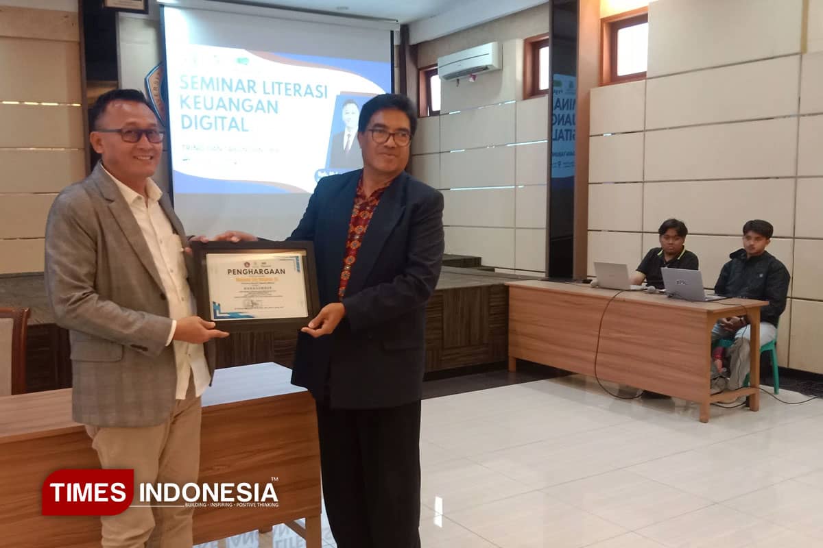 Pegadaian Malang sosialisasi Investasi Emas Bagi Civitas akademik di Universitas Katolik Widya karya Malang