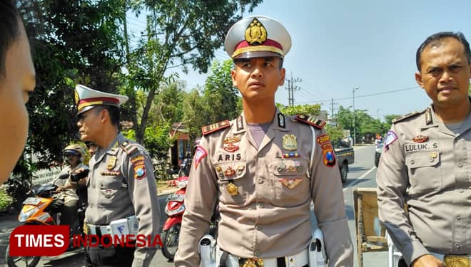 Polres Bojonegoro Pantau Pembangunan Jembatan di Kalitidu