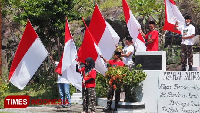 Tim PP GP Ansor Serahkan 17 Merah Putih untuk Sultan Tidore, Ini Perjuangannya