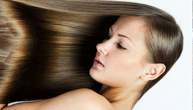 Warna Rambut Ini Bisa Membuat Wajah Tampak Cerah, Mau Coba?