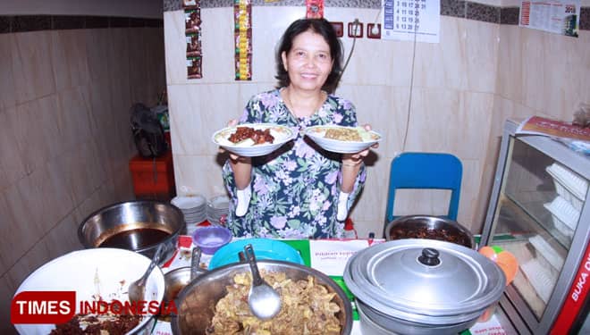 Pedasnya Rica-rica Mentok Bu Win Ponorogo Bikin Ketagihan