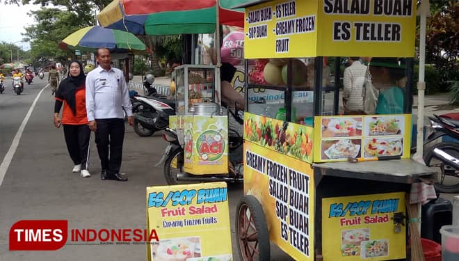 Membandel, PKL di Depan RTH Maron Genteng Kembali Ditertibkan