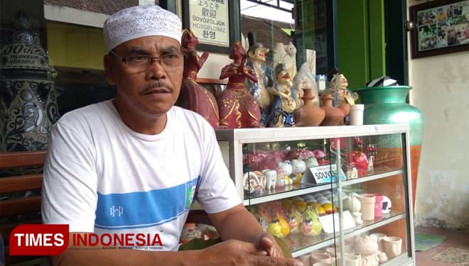 Titik Balik Sejarah Sentra Keramik Dinoyo