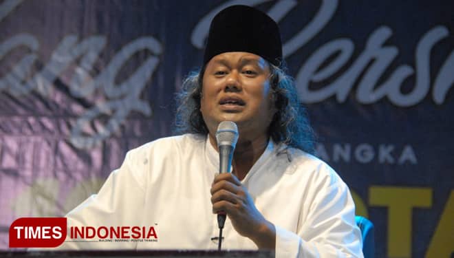 Gus Muwafiq Kali Pertama Ngaji Kebangsaan di Masjid UB