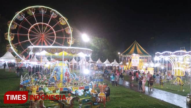 Hujan Deras, Pembukaan Pasar Rakyat Bondowoso 2019 Tetap Ramai Pengunjung