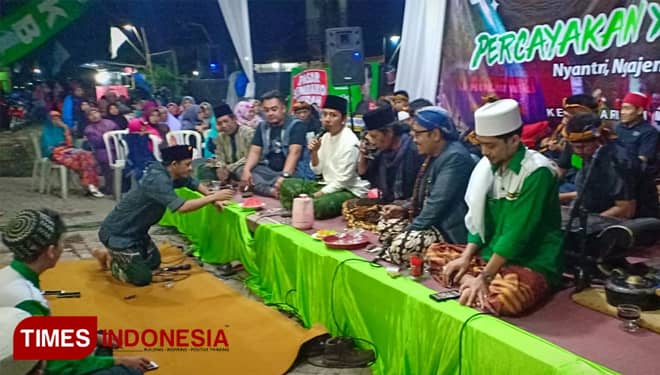 Warga Kebonsari Kota Malang Jaga Kerukunan Lewat Ngaji Bareng