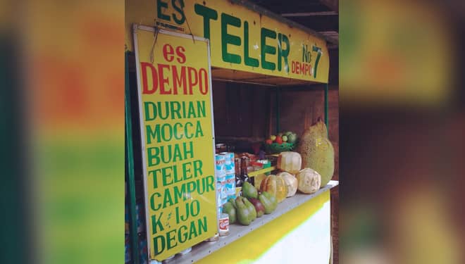 Mencicipi Kuliner Legendaris di Kota Malang, Es Teler Dempo