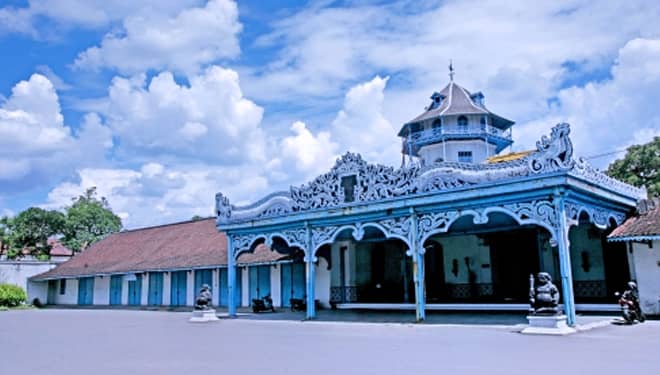Berwisata ke Keraton Surakarta ada Tata Kramanya Loh!